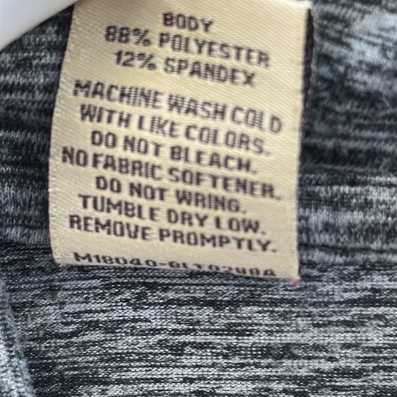 Balance Collection Cowl Neck Long Sleeve Thumb Hole Kangaroo Pocket Shirt Small - Picture 13 of 13